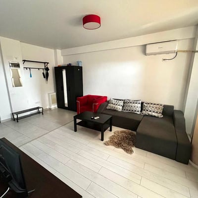 Аренда небольшой уютной 2-комнатной квартиры, 40 м², Кьяжна, сектор 6, Бухарест, Румыния